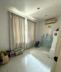 Thomson Road (D11), Terrace #626631461